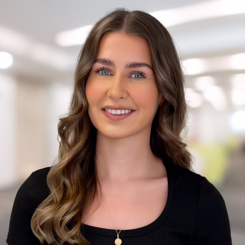 Maisy Parrott (Marketing Executive)